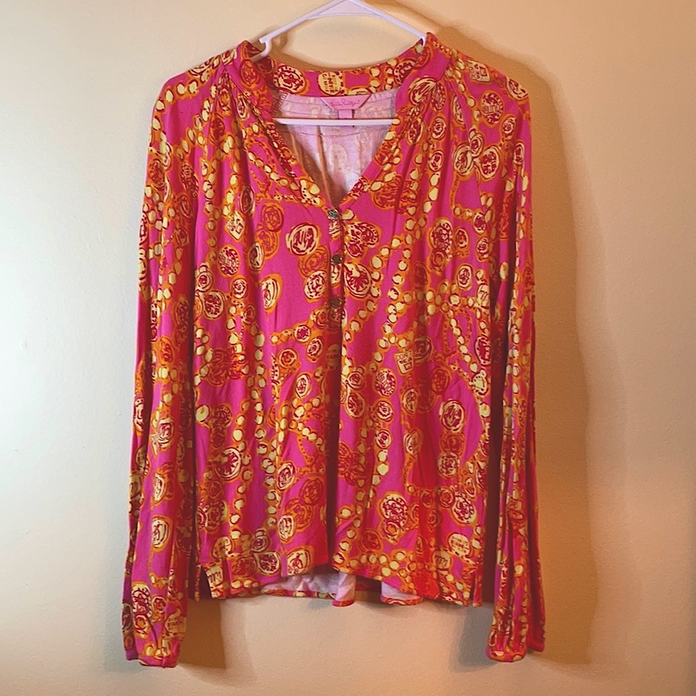 Lilly Pulitzer pink & gold top! ✨🌴